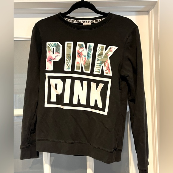 Victoria Secret Pink Crewneck - Picture 1 of 2